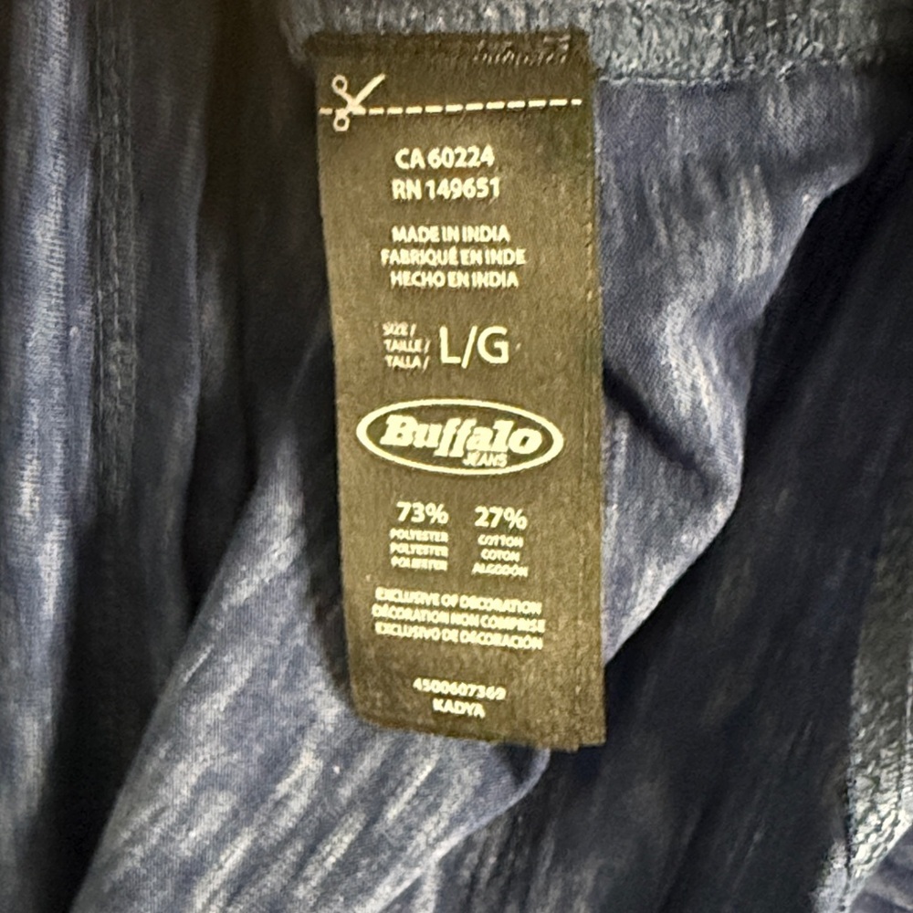 Men’s L Buffalo Jeans Blue Short Sleeve Henley Shirt - Picture 4 of 4